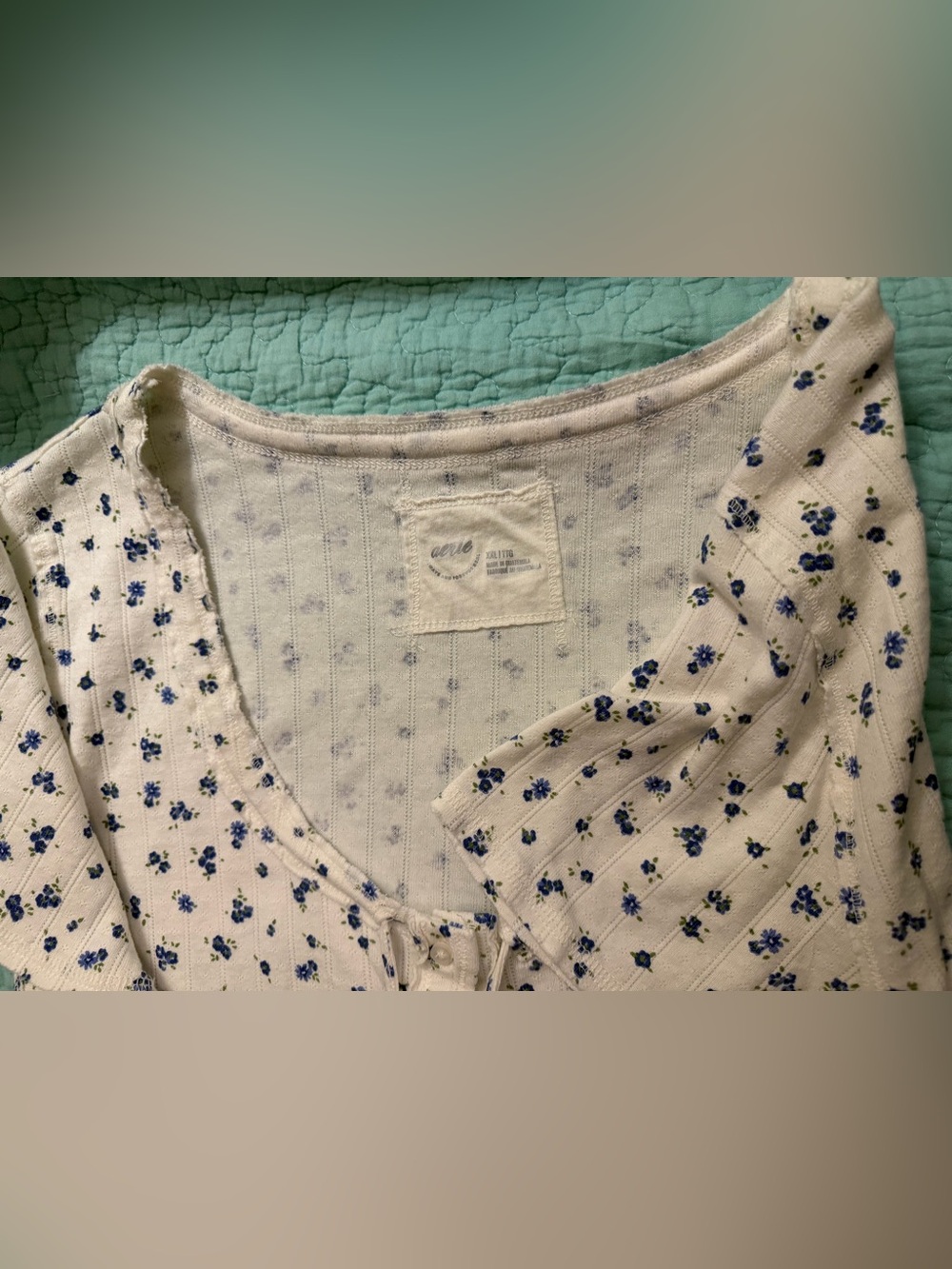New Aerie 100% cotton short sleeve shirt size xxl. Relaxed silhouette - Picture 5 of 11